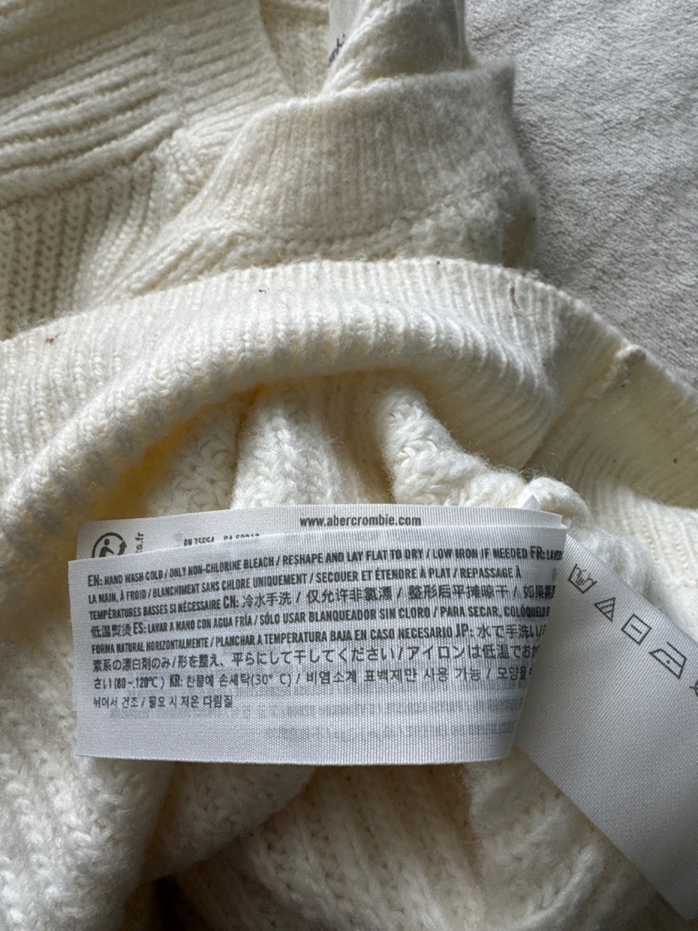 Abercrombie & Fitch Cream Ribbed Button-Cardigan - Picture 5 of 5